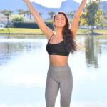 Fit amateur babe Kara strips her leggings in public & shows her bubble booty