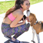 Sexy Latina babe flaunts her sexy ass and beautiful body in yoga pants