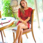 Cute teen Summer masturbates with a big vibrator & shows her gooey twat