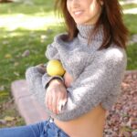 Adorable amateur Kirsten exposes her nice tits and hot ass in the park