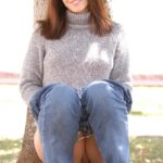 Adorable amateur Kirsten exposes her nice tits and hot ass in the park