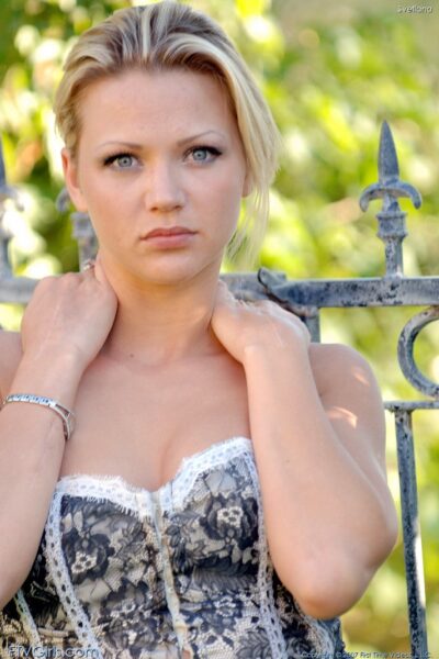 Blue eyed amateur Svetlana shows her naturals and poses naked in a solo Image #2