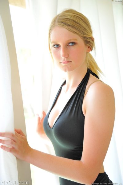 Adorable blonde Summer reveals her cunt and asshole before toying herself Image #7