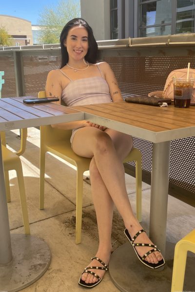 Hot amateur Briston flaunts her ass and twat in solo outdoor action Image #21