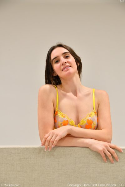 saucy amateur babe sofi masturbating with her legs wide open in a solo 21