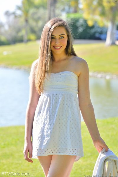 Young solo girl Lacey displays a no panties upskirt in the park Young solo girl Lacey displays a no panties upskirt in the park Image #3